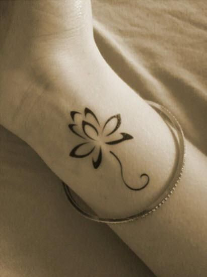 Anna - Lotus flower tattoo photo