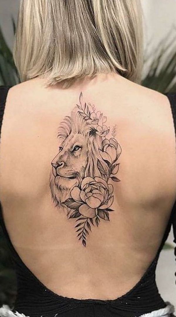 Helena Maria- Lion tattoo