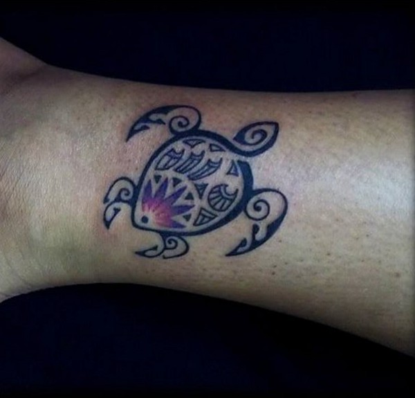 Taimana - Turtle tattoo