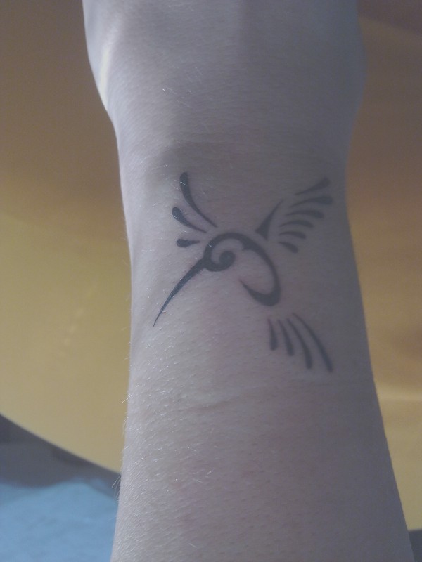 Valeria - Humming bird tattoo