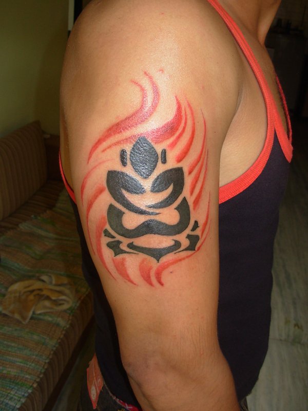 Zephyr - Buddha on lotus tattoo photo